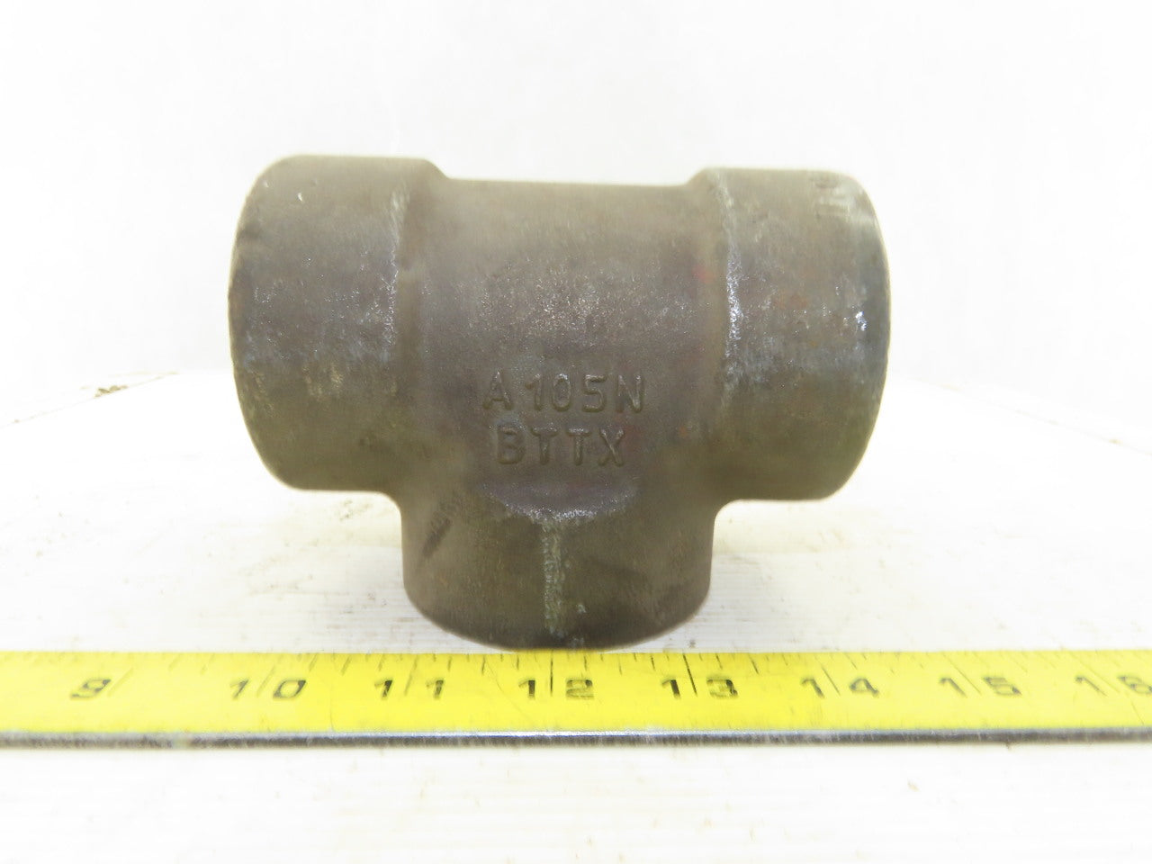 1-1/2 NPT Iron Black Pipe Thick Walled Class 3000 Tee