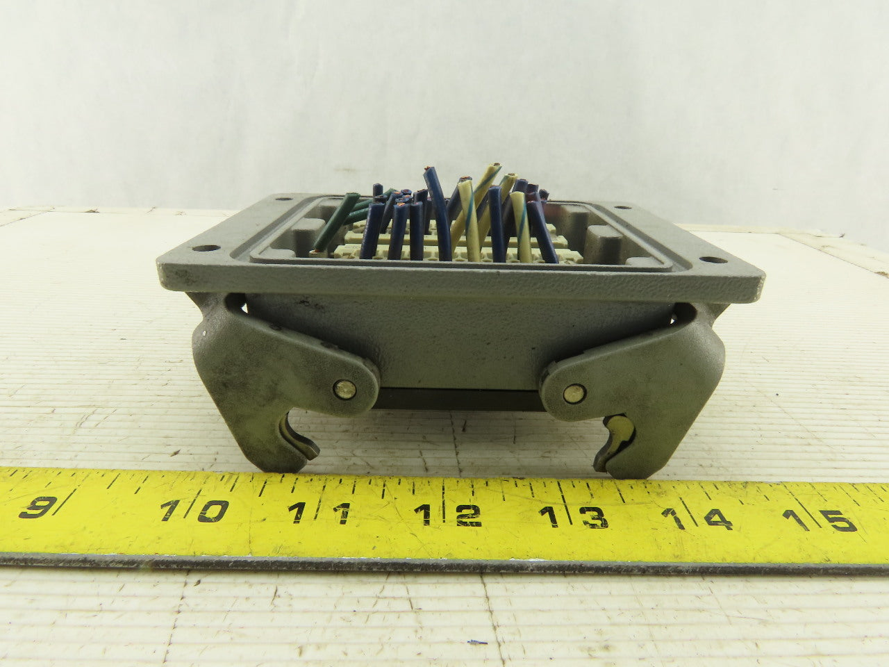 Harting 500V 13A 30 Total Female Pin Two Stack Cam Lock Panel Mount Connector