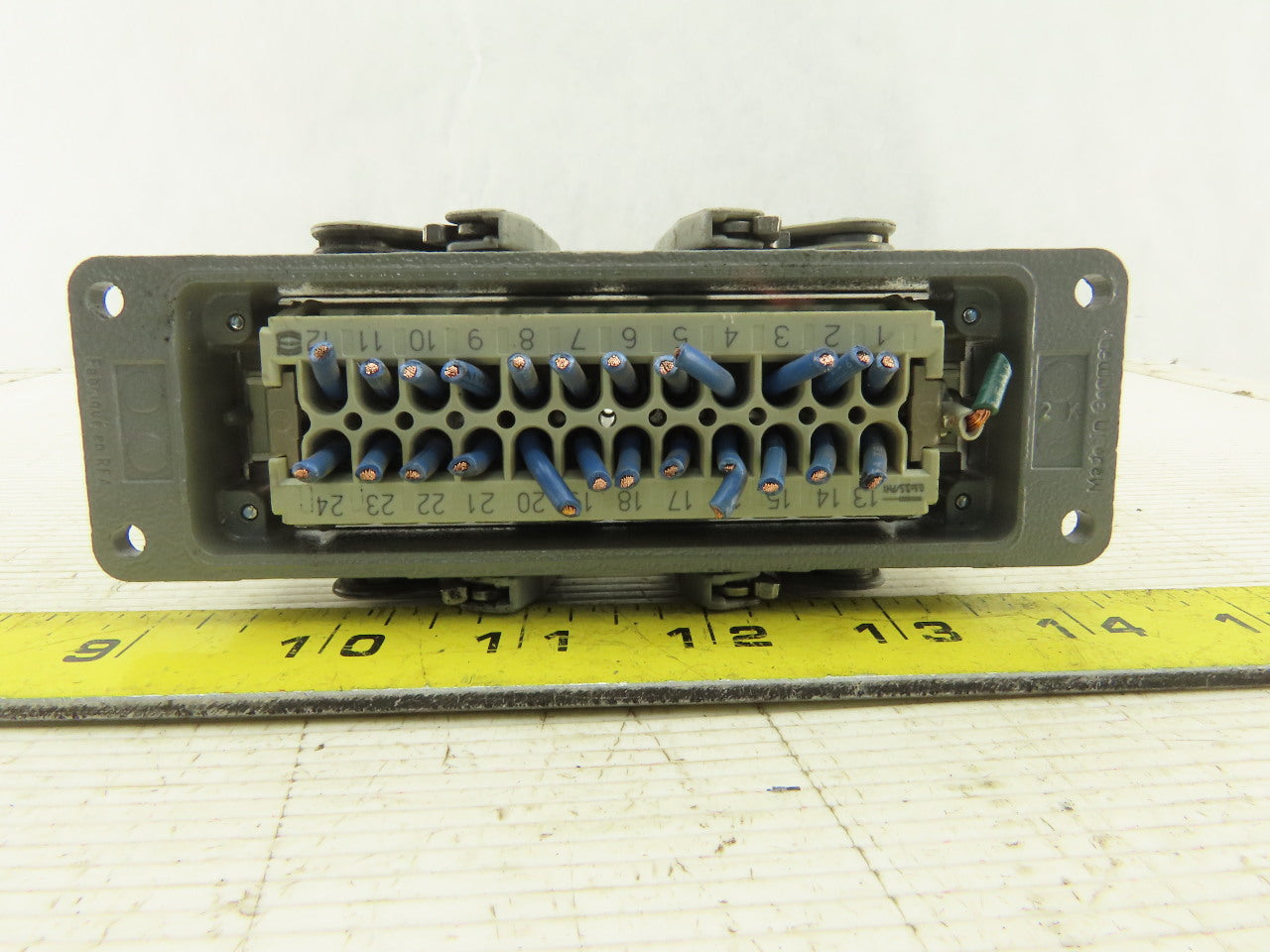 Harting 500V 15A 24 Conductor Female Panel Mount Cam Lock Connector