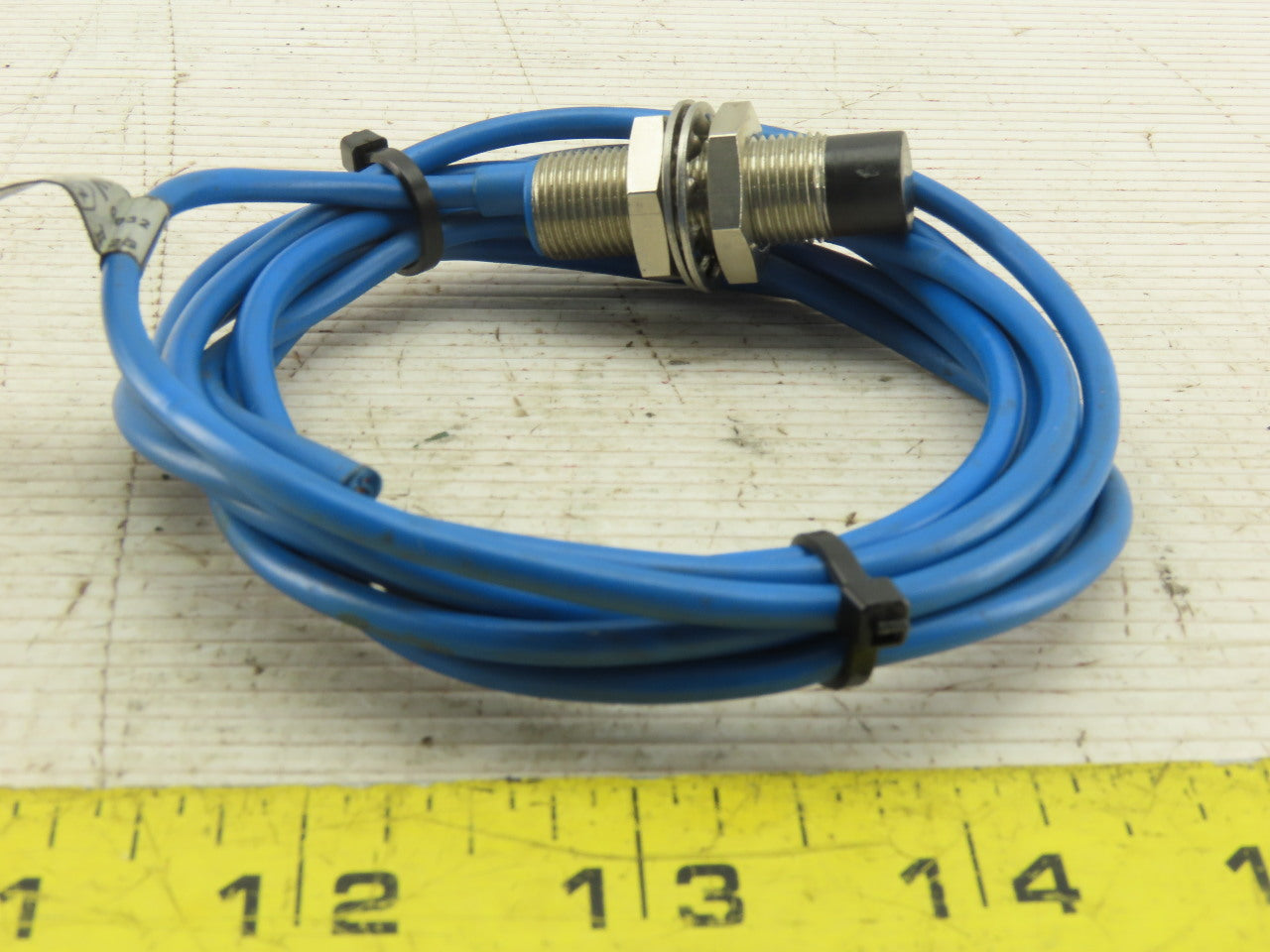 Bernstein KIN-M12EA/006-L2SE Inductive Proximity Sensor