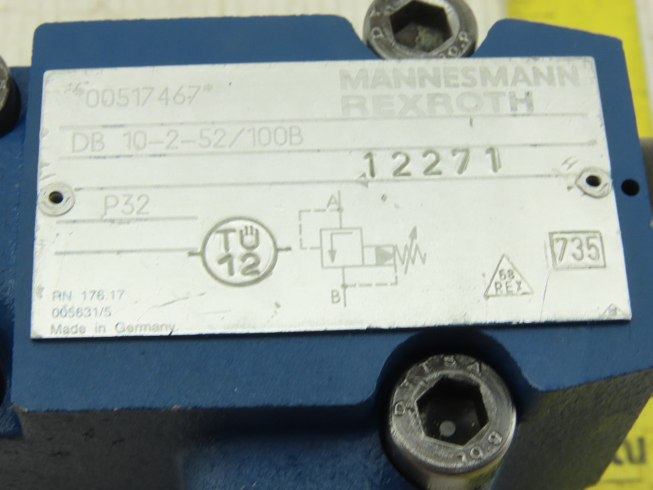 Rexroth DB10-2-52-100B Hydraulic Pressure Relief Valve Pilot Controlled