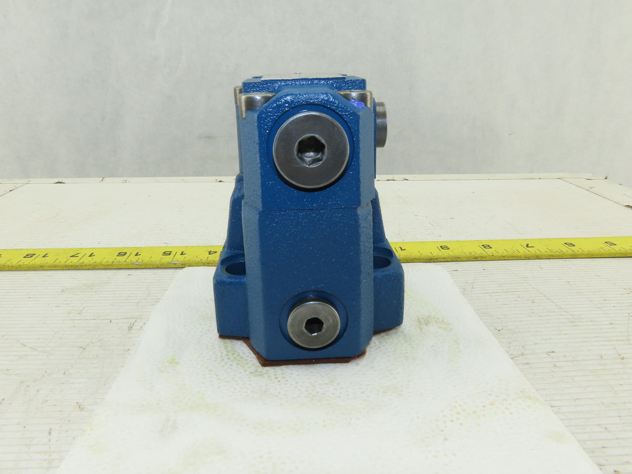 Rexroth DB10-2-52-100B Hydraulic Pressure Relief Valve Pilot Controlled