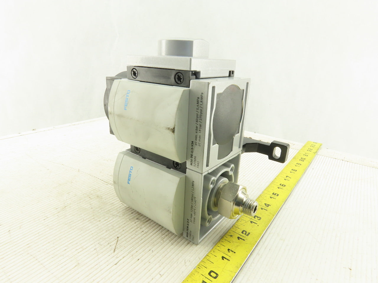 Festo MS6-DE-1/2-V24 On/Off Pneumatic Valve W/MS6-FRM-1/2-Y 1/2" NPT