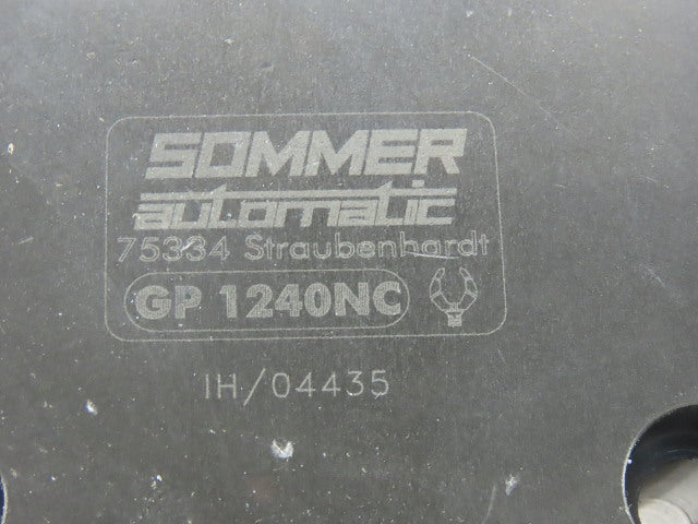 Sommer Automatic GP1240NC 2 Jaw Parallel Pneumatic Gripper 20mm Stroke Per Jaw