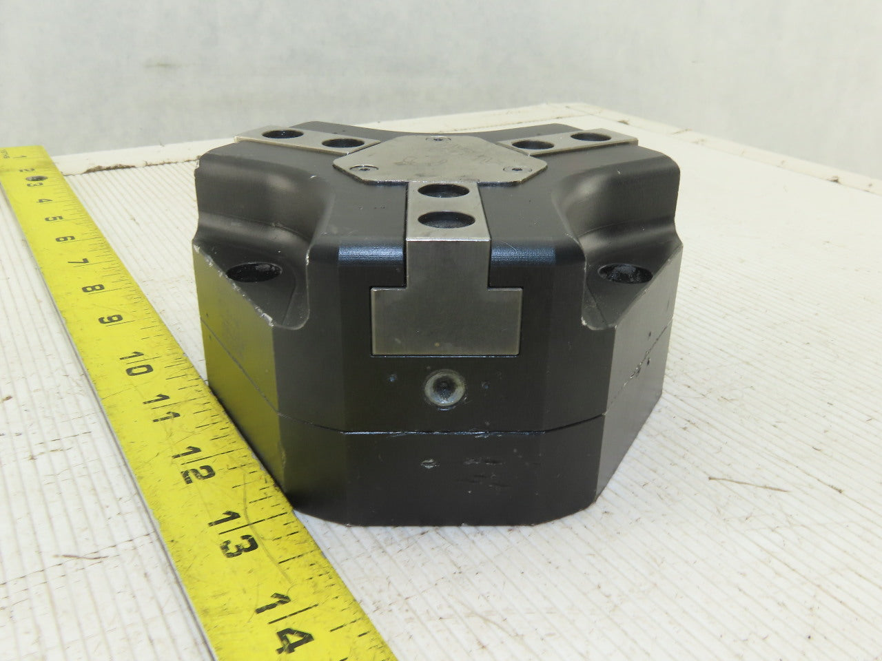 Sommer Automatic GD310 3 Jaw Concentric Pneumatic Gripper 11mm Stroke Per Jaw