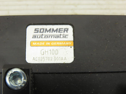 Sommer Automatic GH100 2 Jaw Parallel Pneumatic Gripper 50mm Stroke Per Jaw