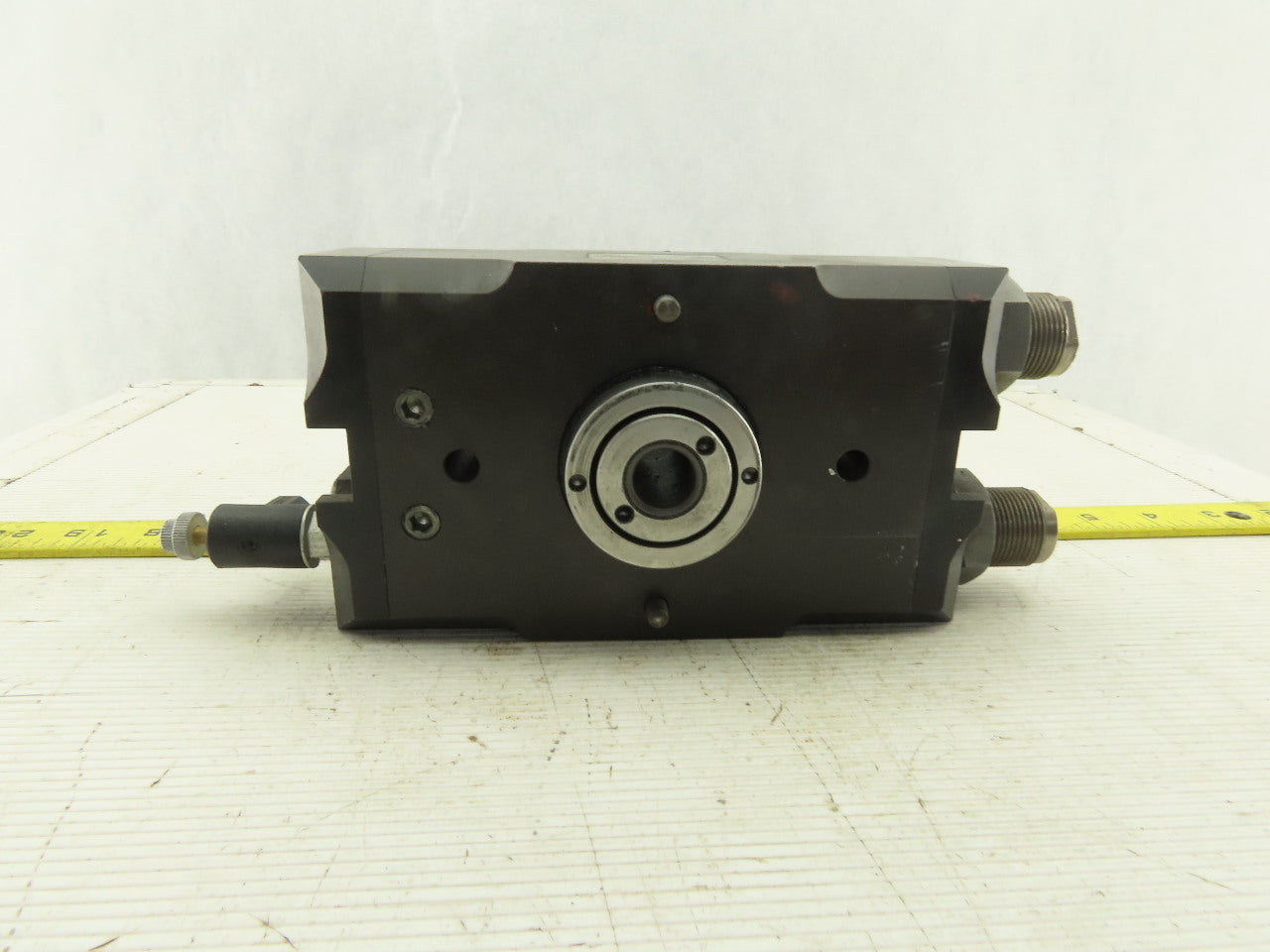Sommer SF 100-90N Pneumatic Rotary Actuator 90°