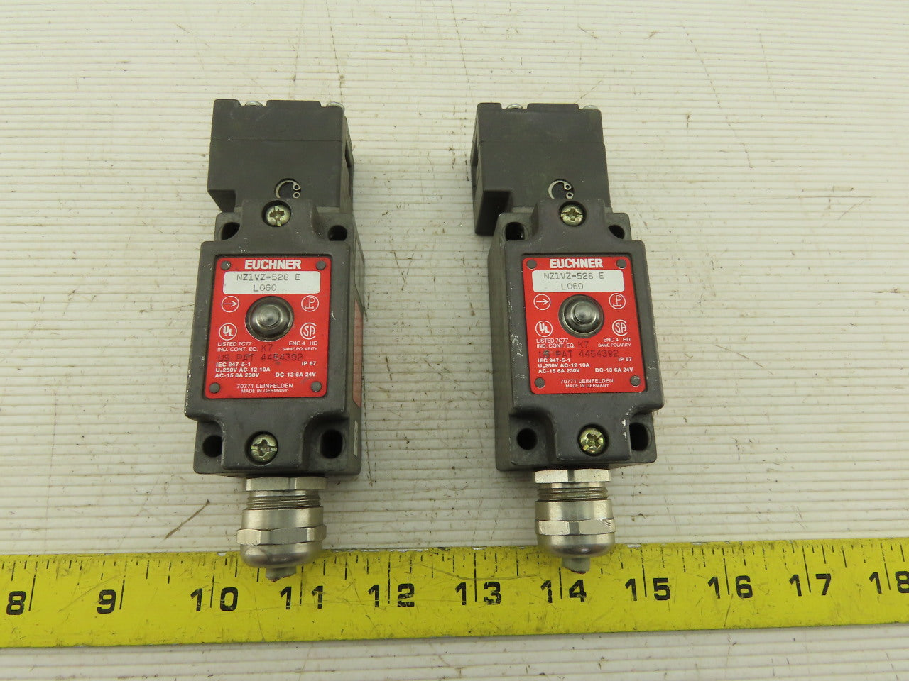 Euchner NZ1VZ-528 Interlock Safety Switch 250VAC Lot Of 2
