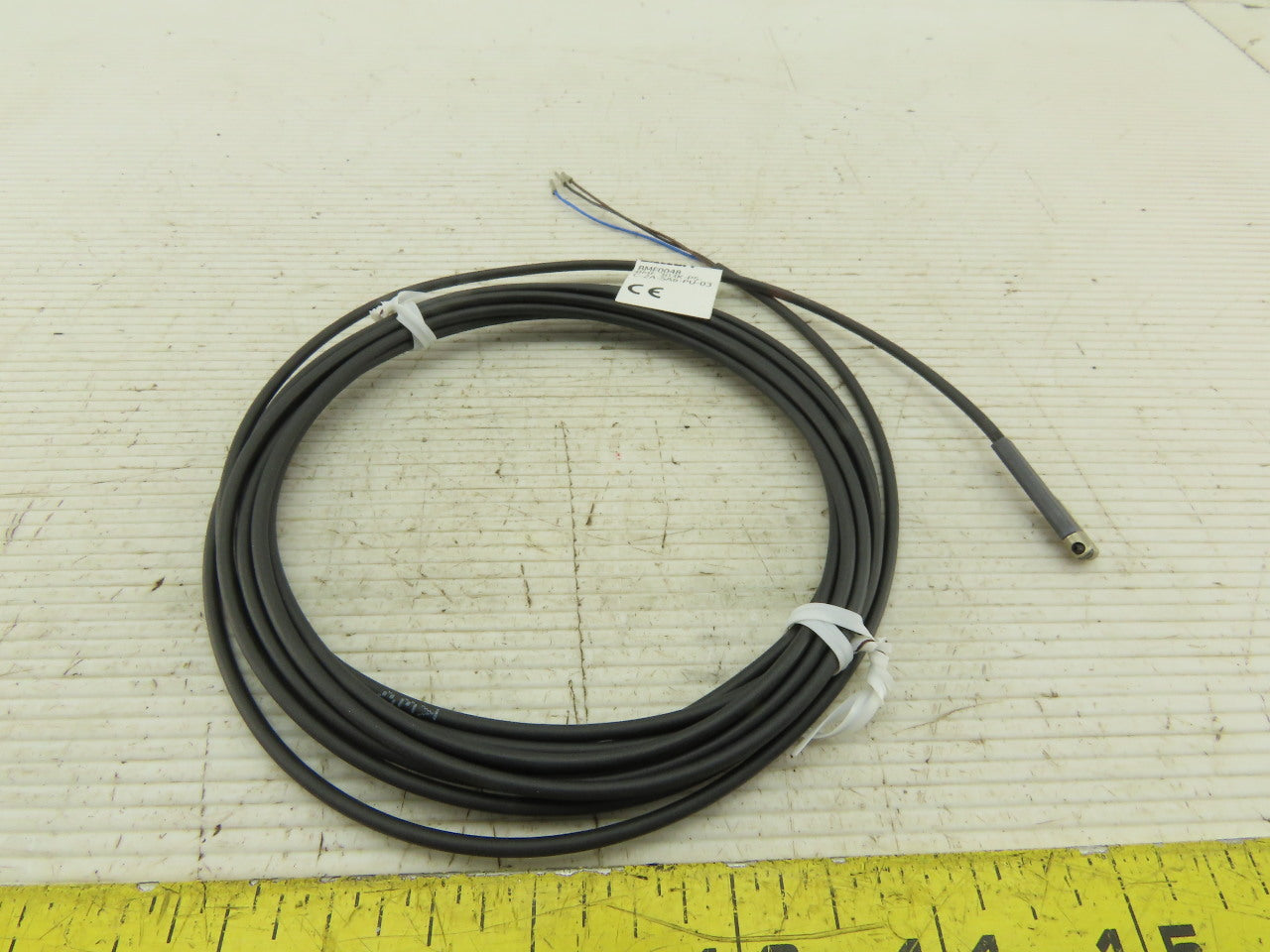 Balluff BMF0048 Cylinder Position Reed Switch Proximity Sensor 10-30VDC