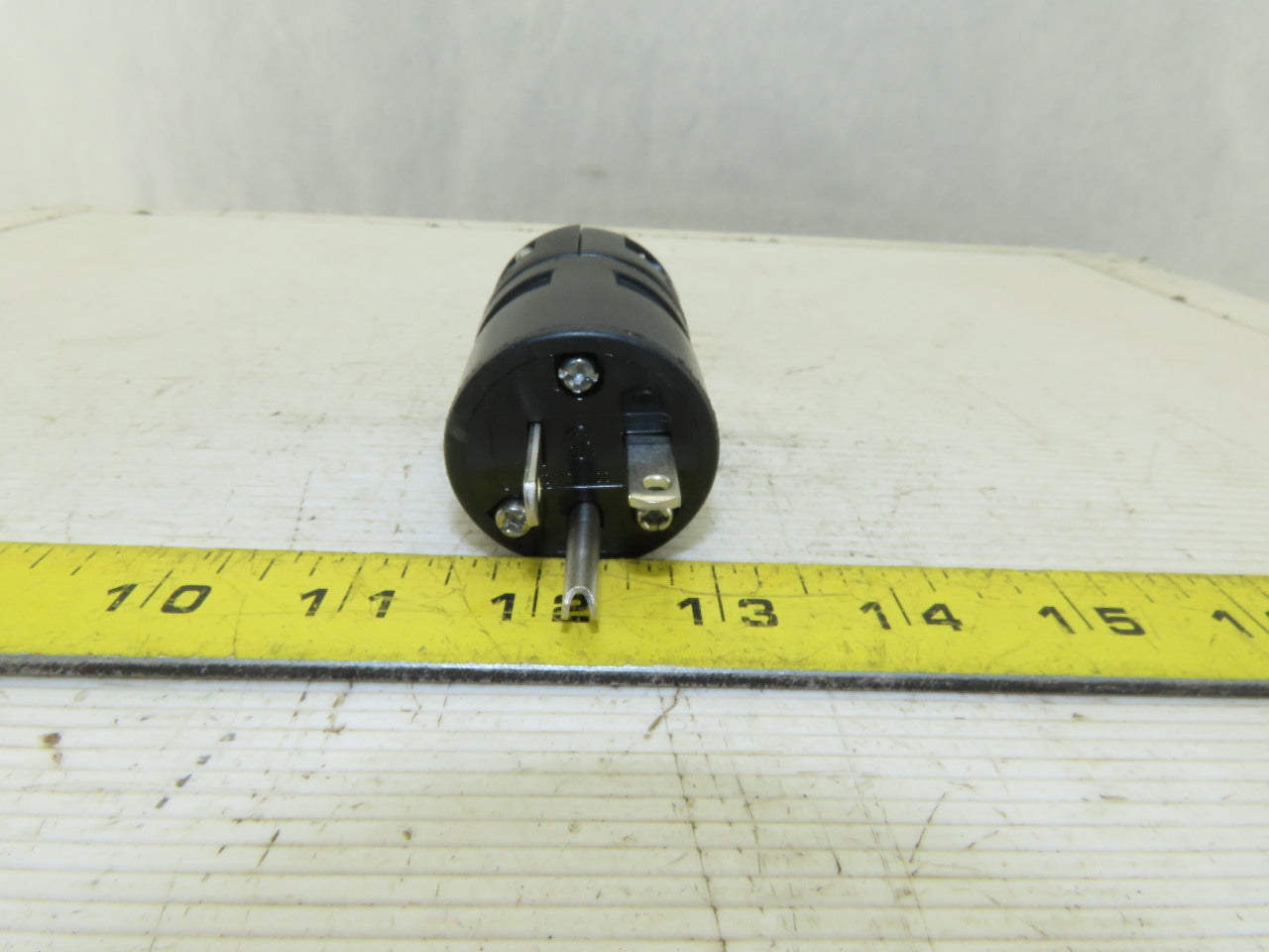 Woodhead 1433BLK Super Safeway  Industrial Straight Blade 20A 125V Cord Plug