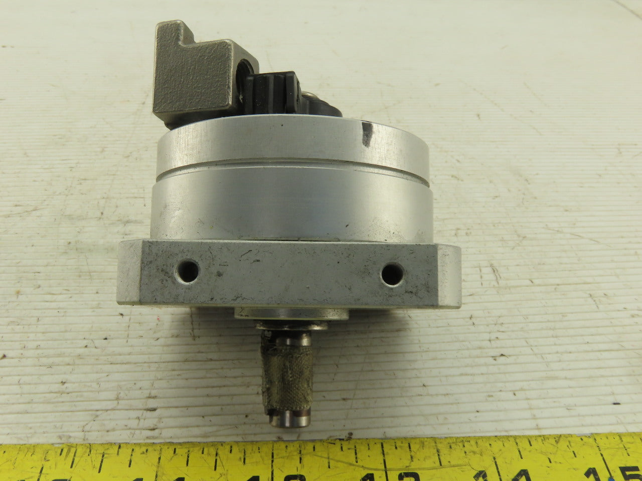 Festo DSM-16-270 P-CR Semi Rotary Actuator 0-270° Turn 145 PSI