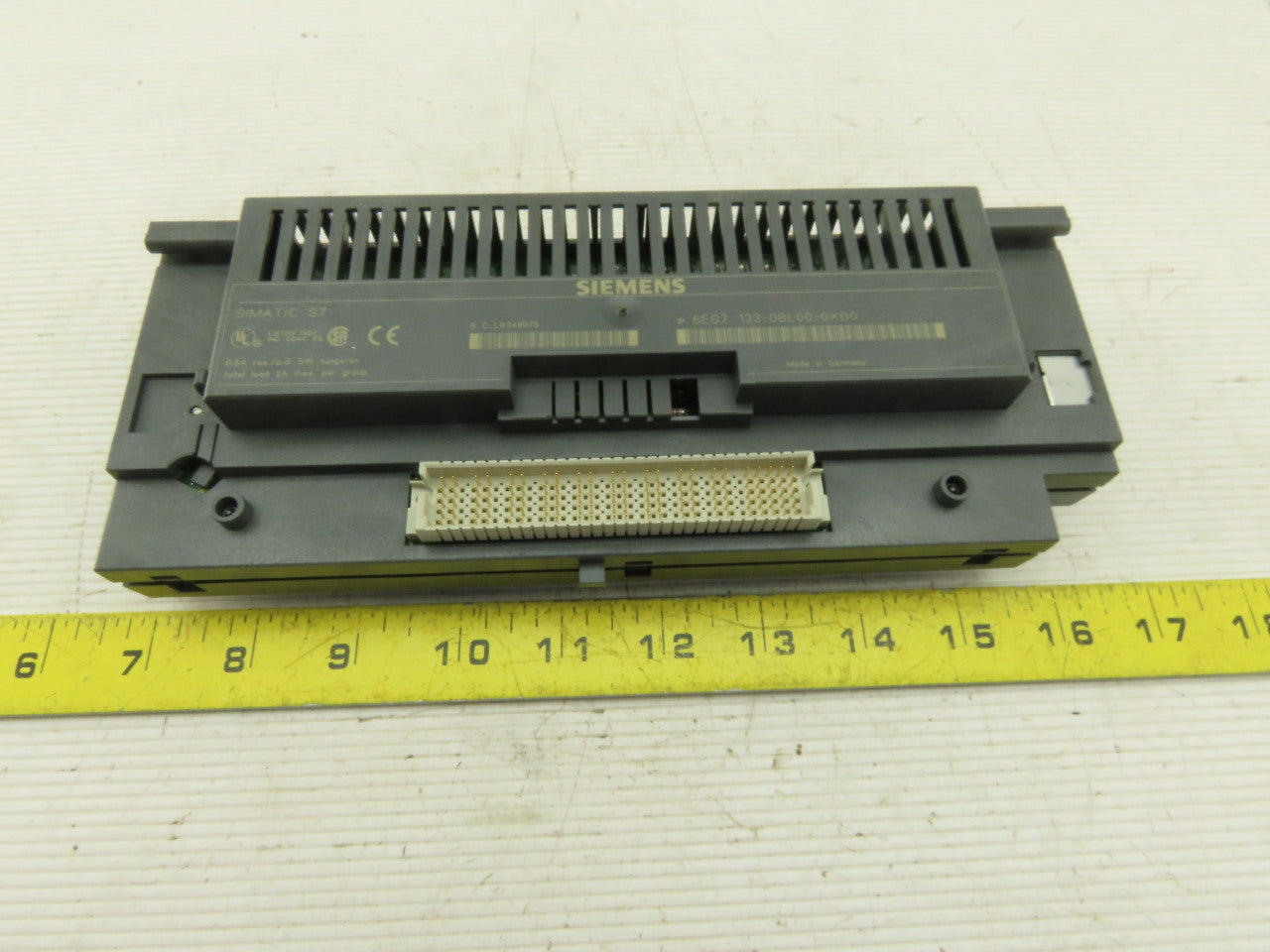 Siemens 6ES7 133-0BL00-0XB0 ET 200B-16DI/16DO Digital I/O Module