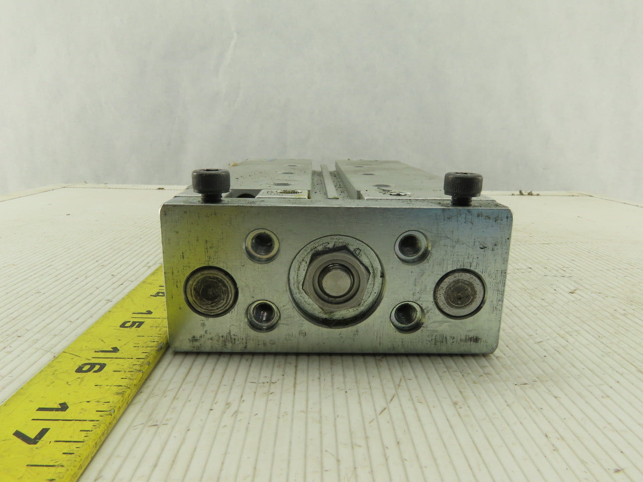 Festo DFM-25-100-8-PPV-A-KF Single End 4" Stroke Pneumatic Guided Drive Cylinder