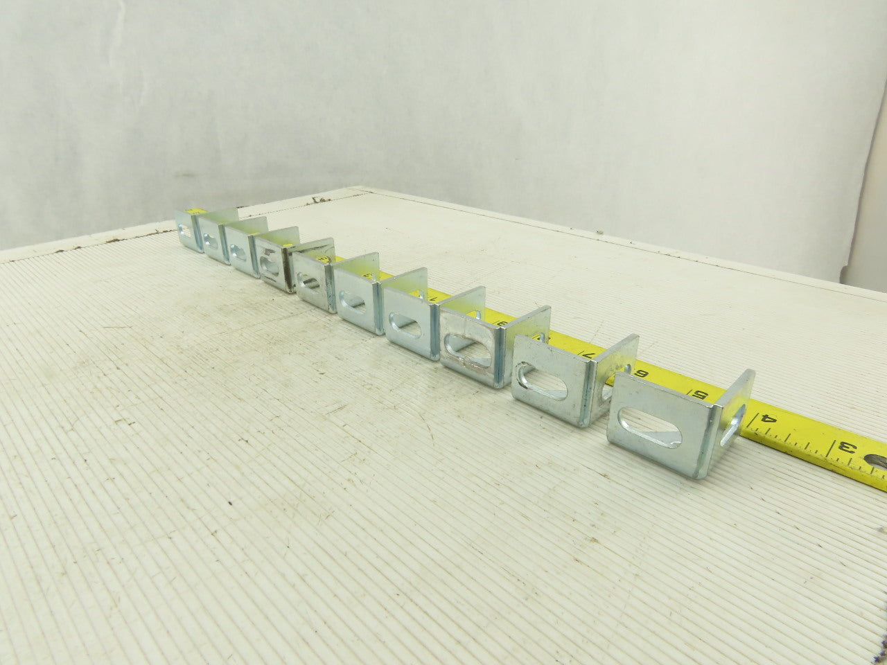 1-1/4" x 1-1/4" Zinc Finish Inside Corner Gusset Bracket Brace Lot Of 10