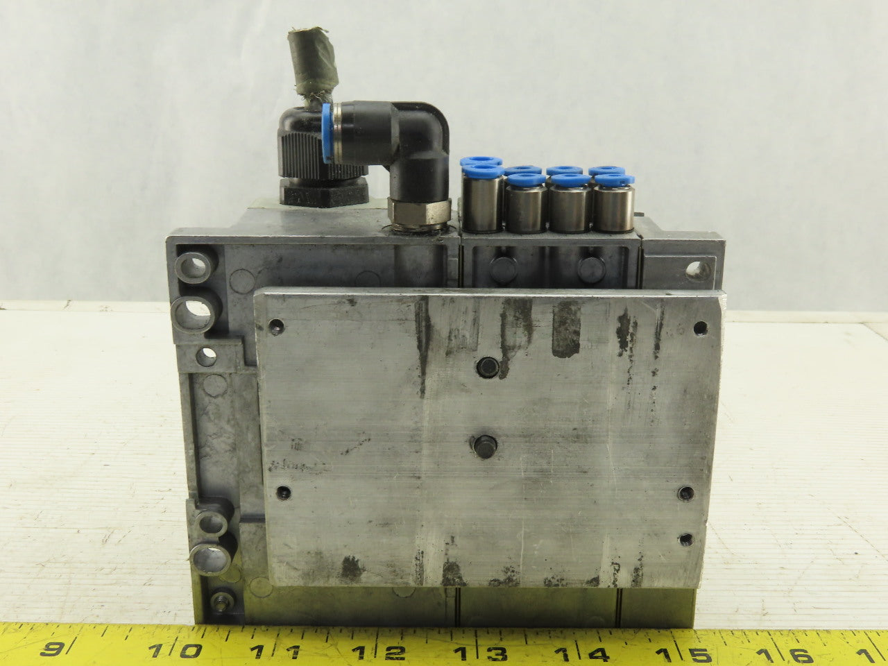 Festo VMPA-KMS2-24-5-PUR Pneumatic Logic With 4 Solenoid Valves