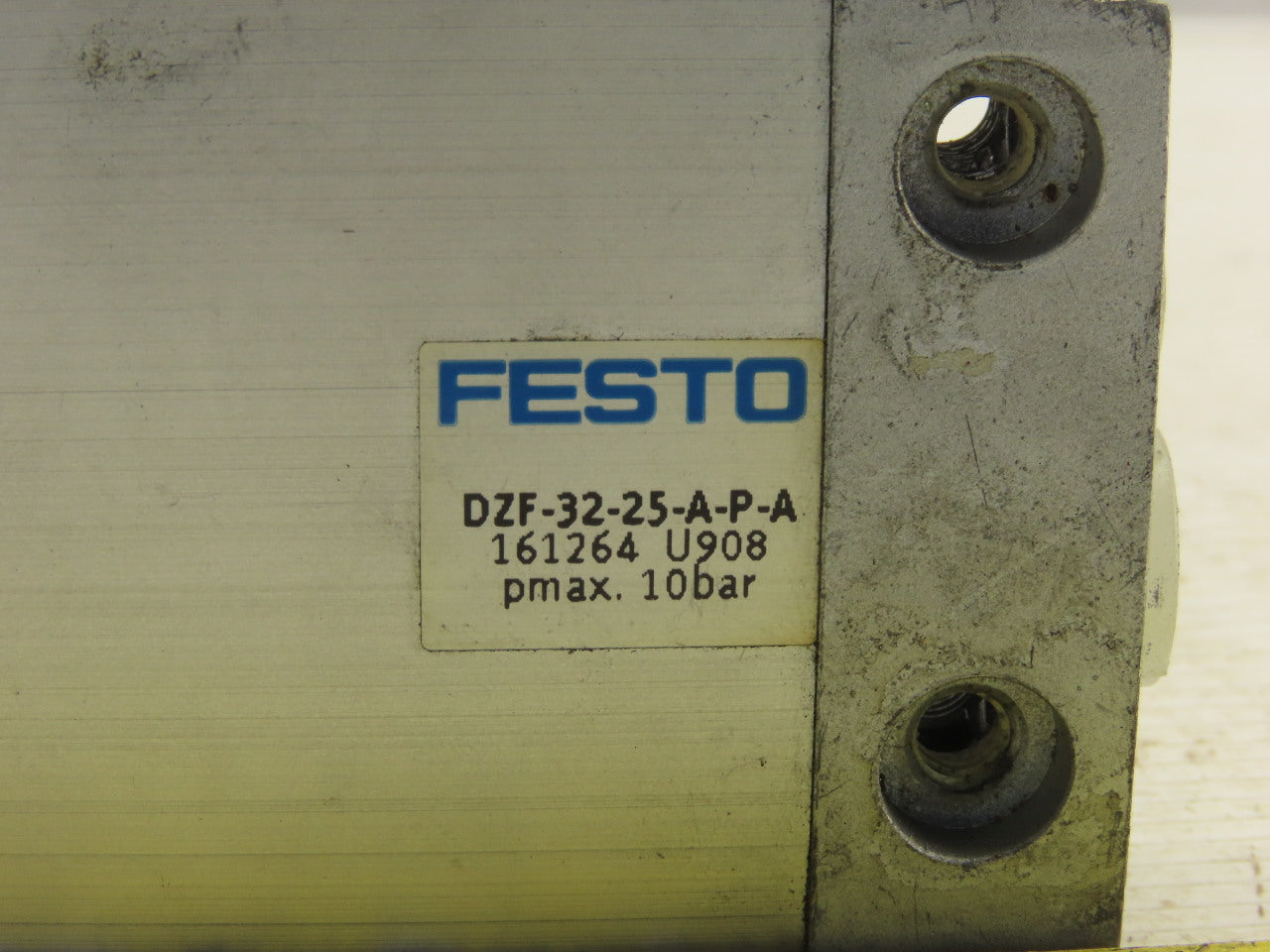 Festo 161264 DZF-32-25-A-P-A Pneumatic Air Flat Cylinder 25mm Bore 32mm Stroke