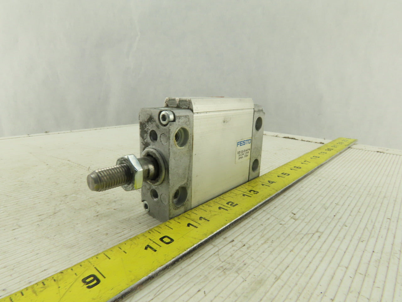 Festo 161264 DZF-32-25-A-P-A Pneumatic Air Flat Cylinder 25mm Bore 32mm Stroke