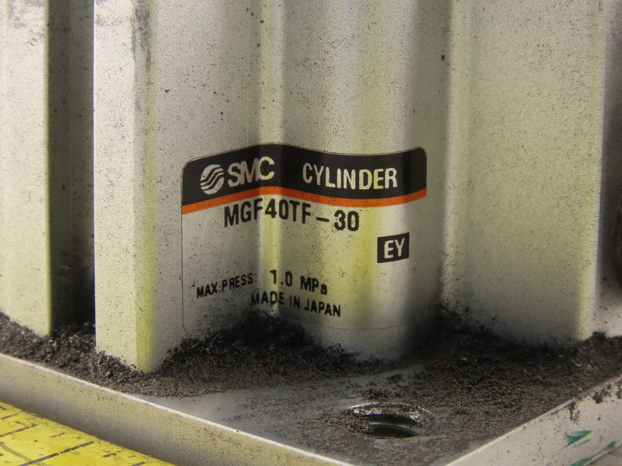 SMC MGF40TF-30 40mm Bore 30mm Stroke Guided Cylinder Table