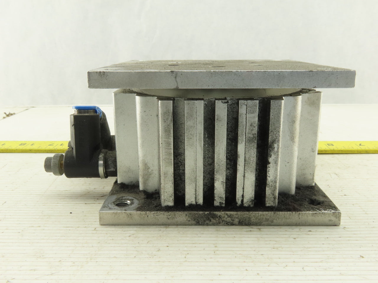 SMC MGF40TF-30 40mm Bore 30mm Stroke Guided Cylinder Table