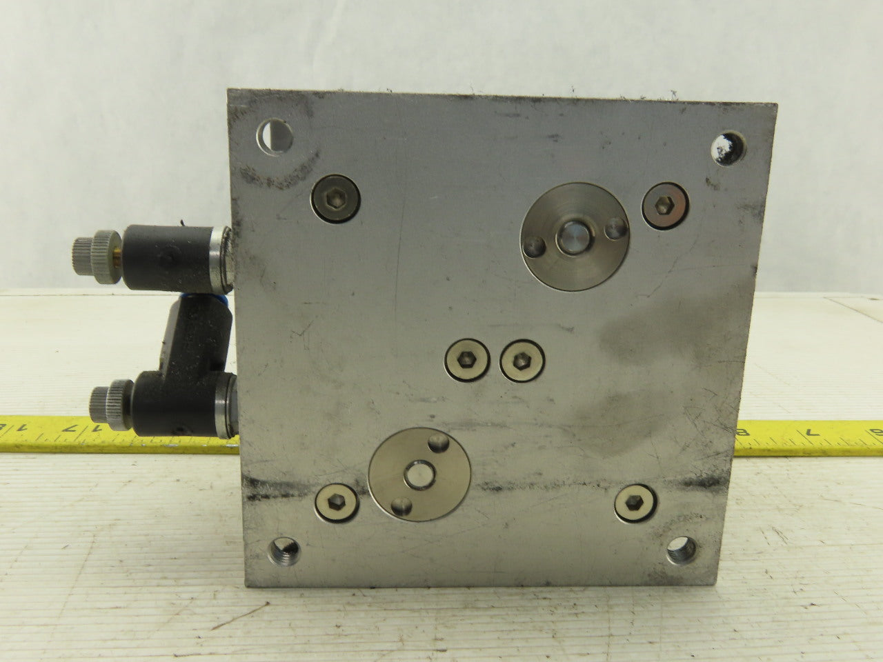 SMC MGF40TF-30 40mm Bore 30mm Stroke Guided Cylinder Table