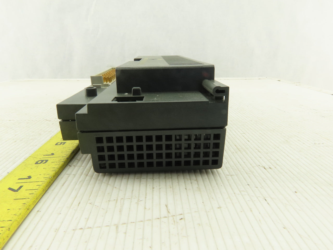 Siemens ET 200B-16DI/16DO Digital I/O Module