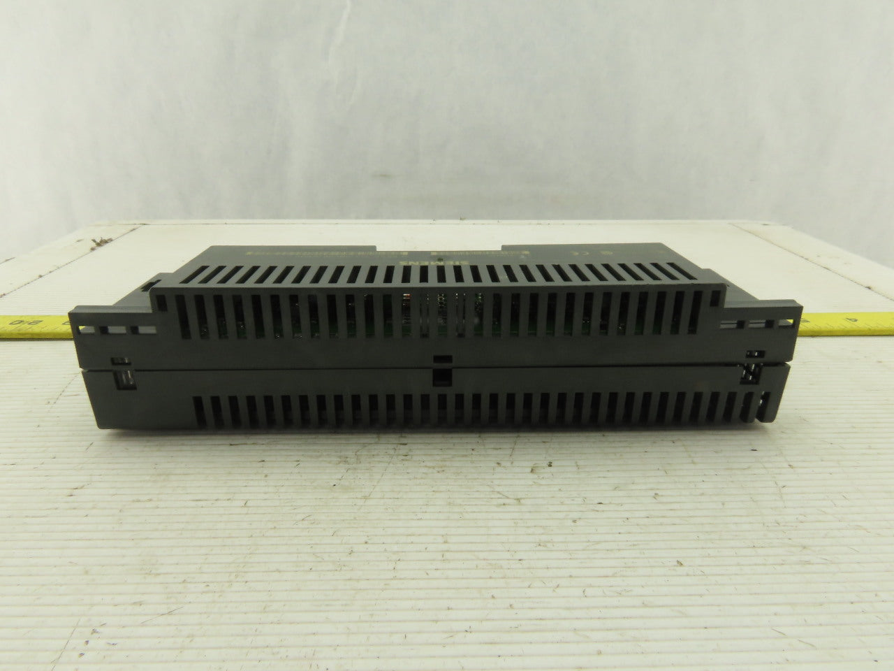 Siemens ET 200B-16DI/16DO Digital I/O Module