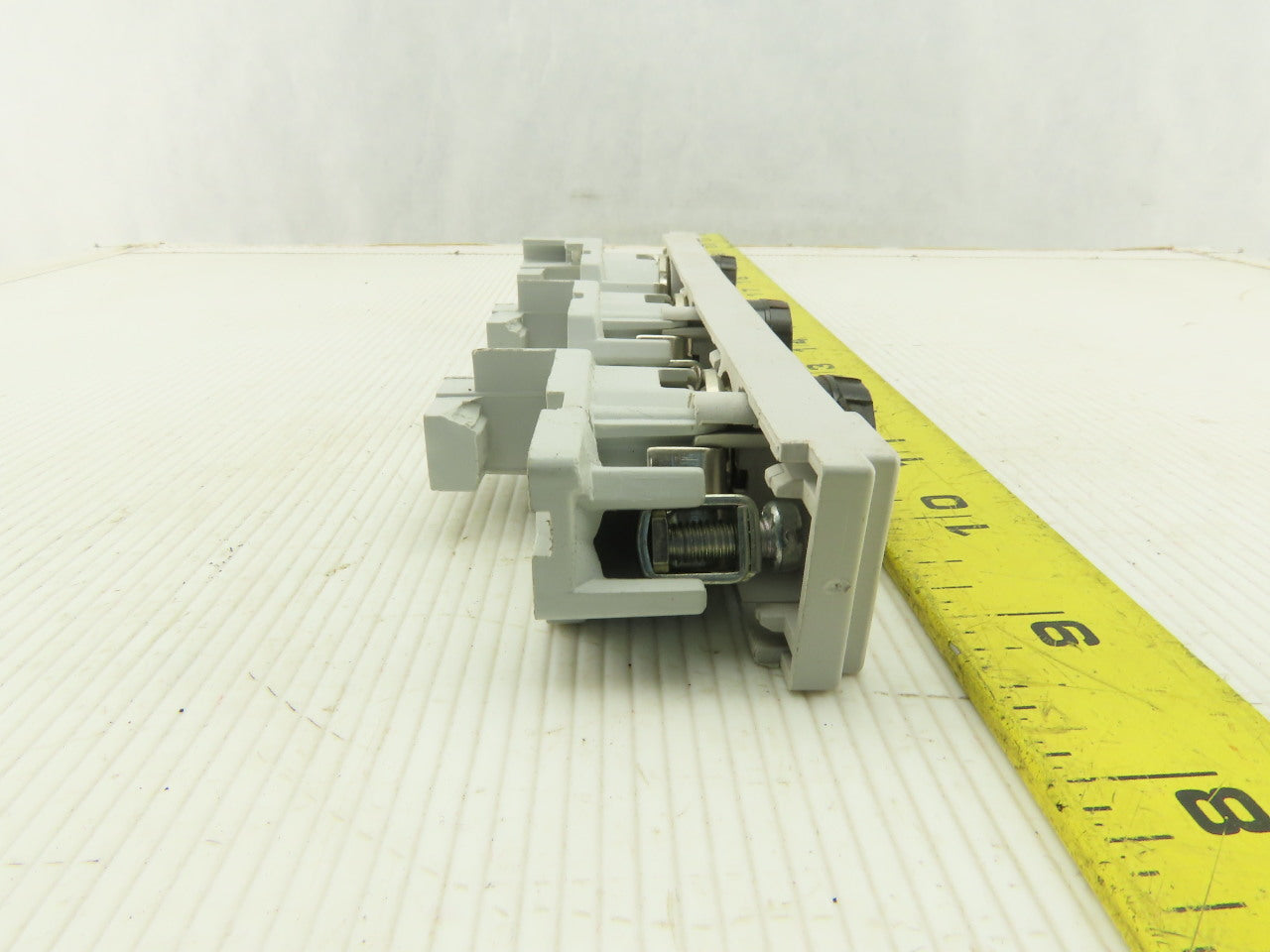 Siemens Buss Bar Bottle Fuse Holder 400V 3 Pole