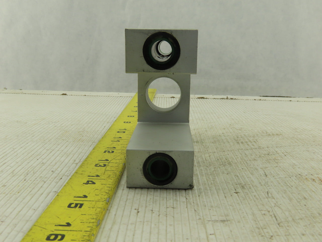 Festo FEN-25-250 ISO Cylinder Guide Unit 25mm Bore