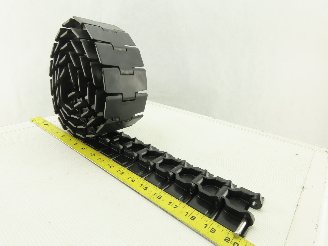 Rexnord 10146238 PA-FR-BK880K3.25 Plastic Table Top Conveyor Chain 92" Length