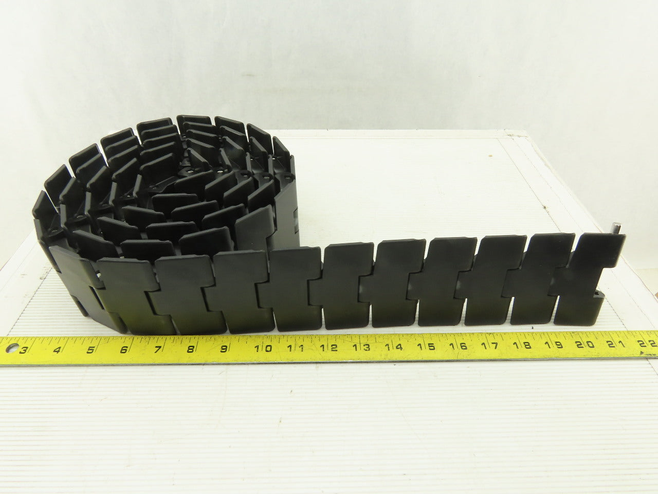 Rexnord 10146238 PA-FR-BK880K3.25 Plastic Table Top Conveyor Chain 92" Length