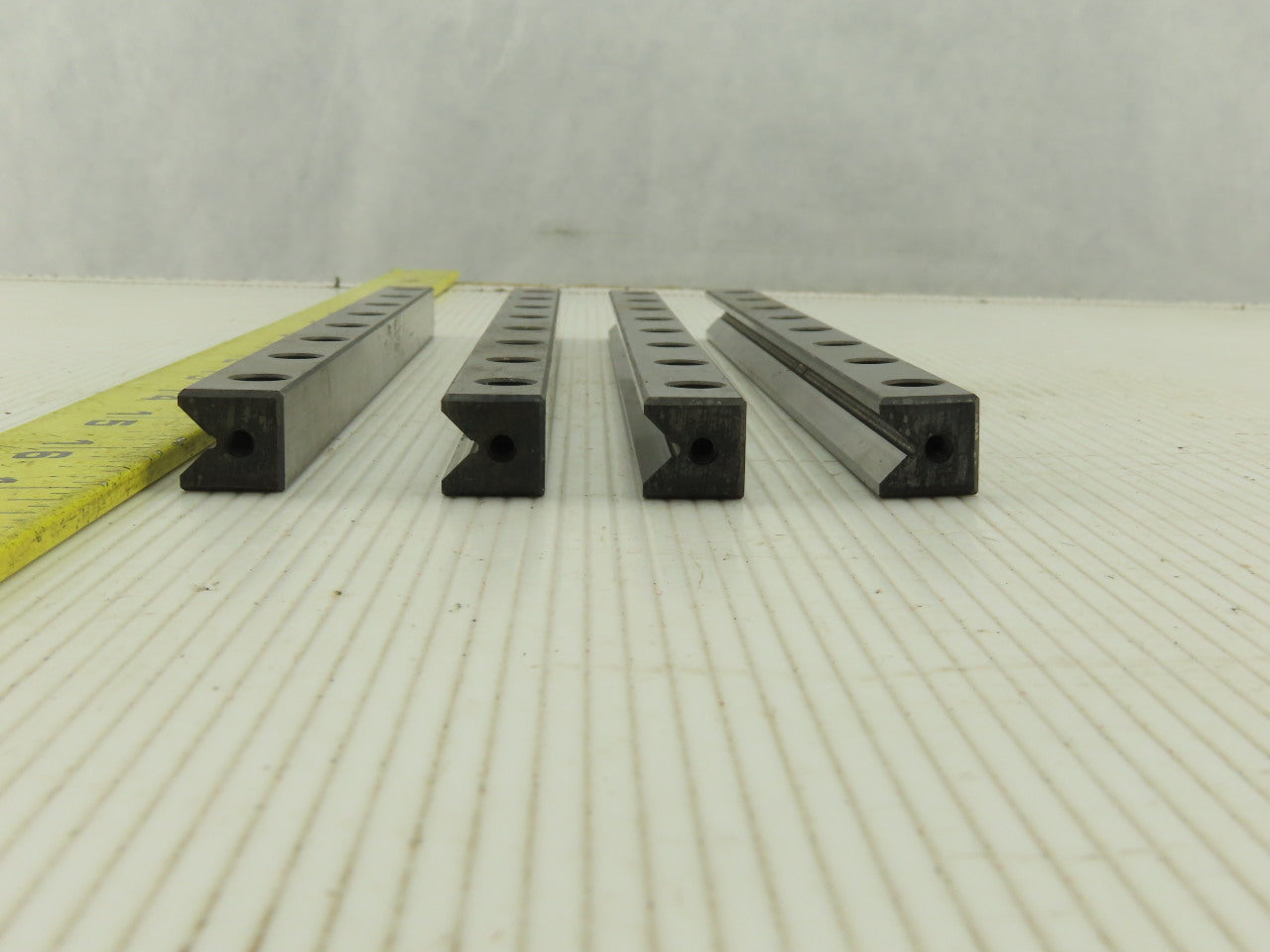 Schneeberger RNG 6 200 200mm Long Linear Guide 0.5 x 45° Rail Chamfer Lot Of 4