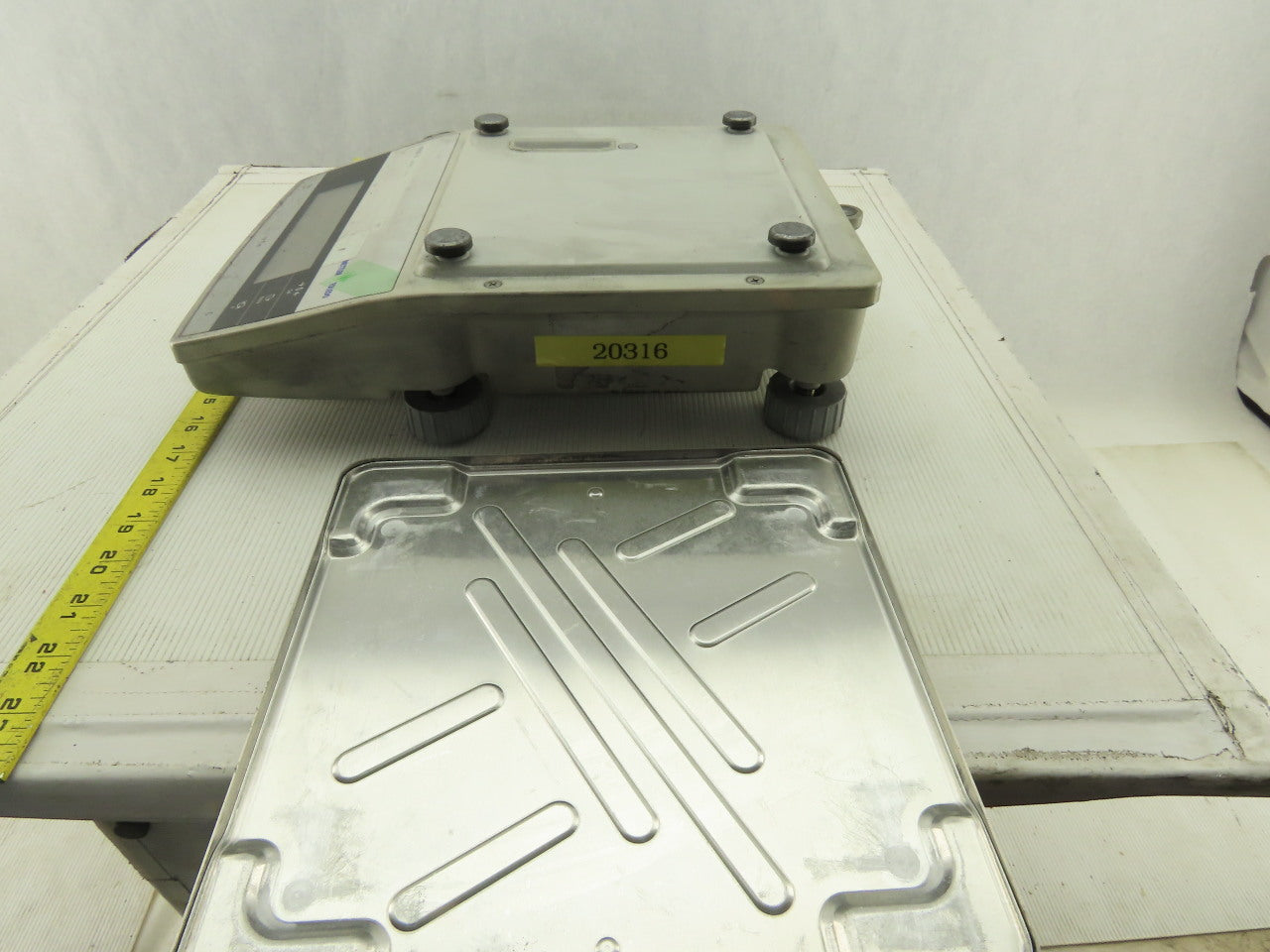 Mettler Toledo PG5001-S Shipping Production Scale 5100g g/Kg 100-240V