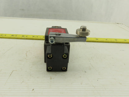 Euchner NZ1HS-3131 C1779 Limit Switch W/Base & Arm