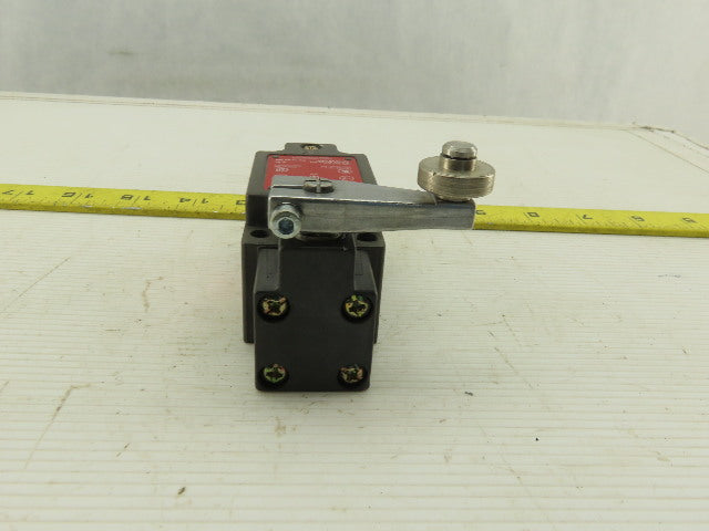 Euchner NZ1HS-3131 C1779 Limit Switch W/Base & Arm