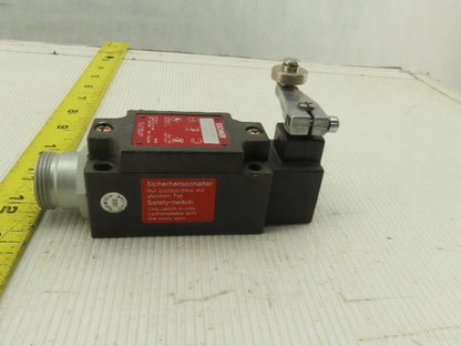 Euchner NZ1HS-3131 C1779 Limit Switch W/Base & Arm