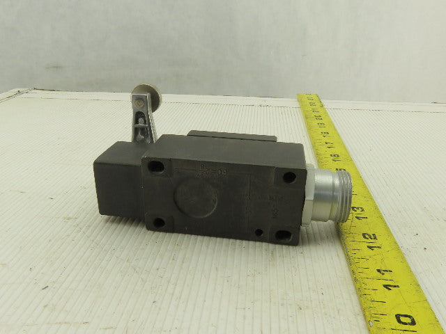 Euchner NZ1HS-3131 C1779 Limit Switch W/Base & Arm