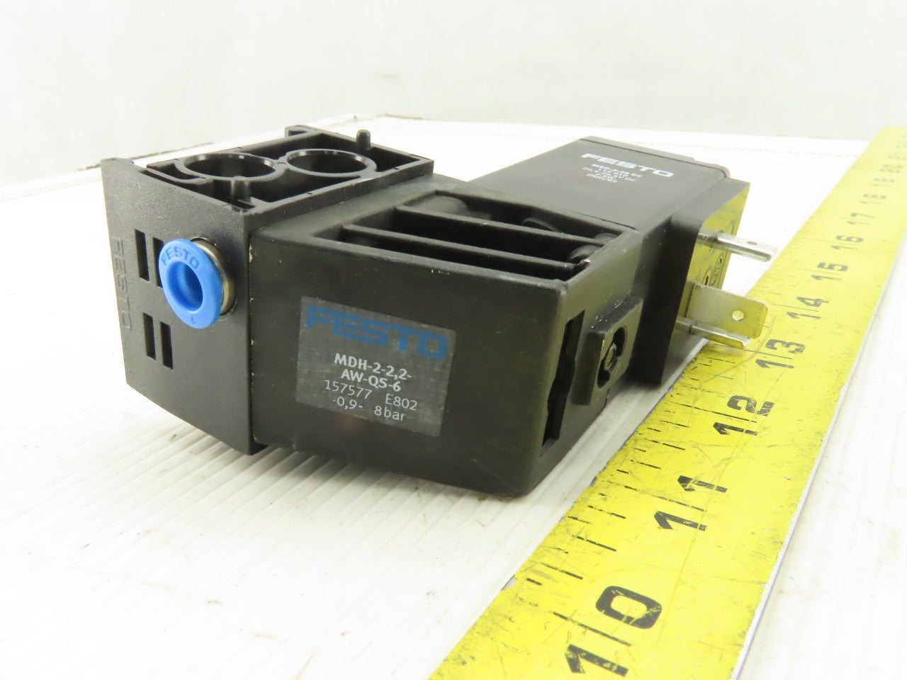 Festo MDH-2-2.2-AW-QS-6 20.4-26.4VDC Pneumatic Valve Solenoid