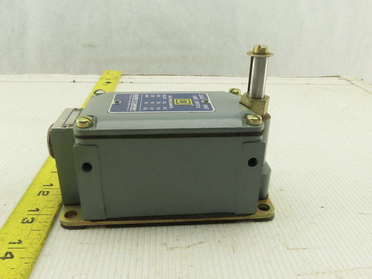 Allen Bradley 9007 Type M21 Heavy Duty Limit Switch 600V