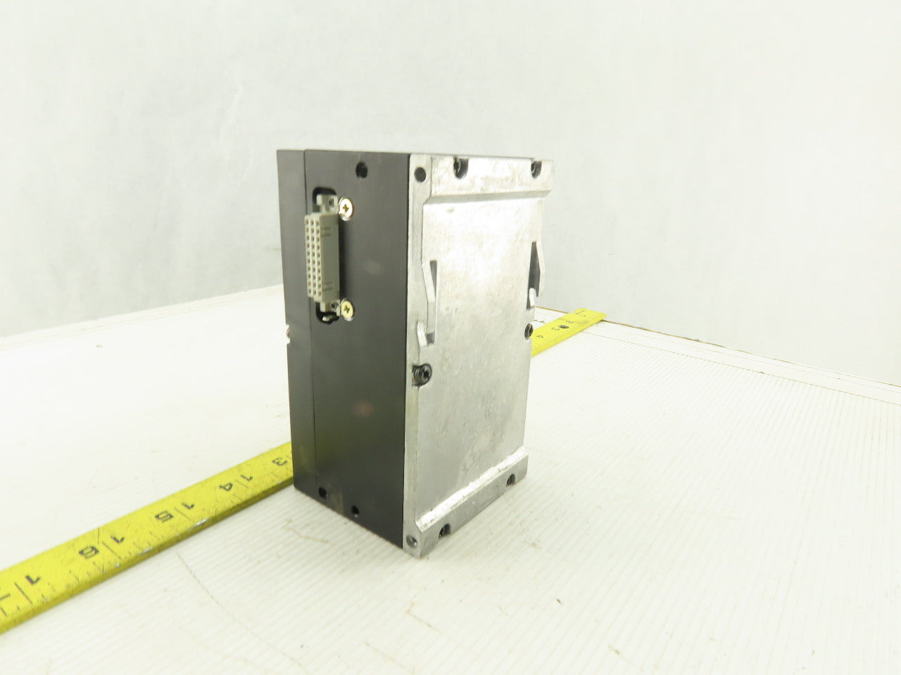 Festo IMP2-03-2 18642 Pneumatic Valve Terminal Needs Fuse Holder