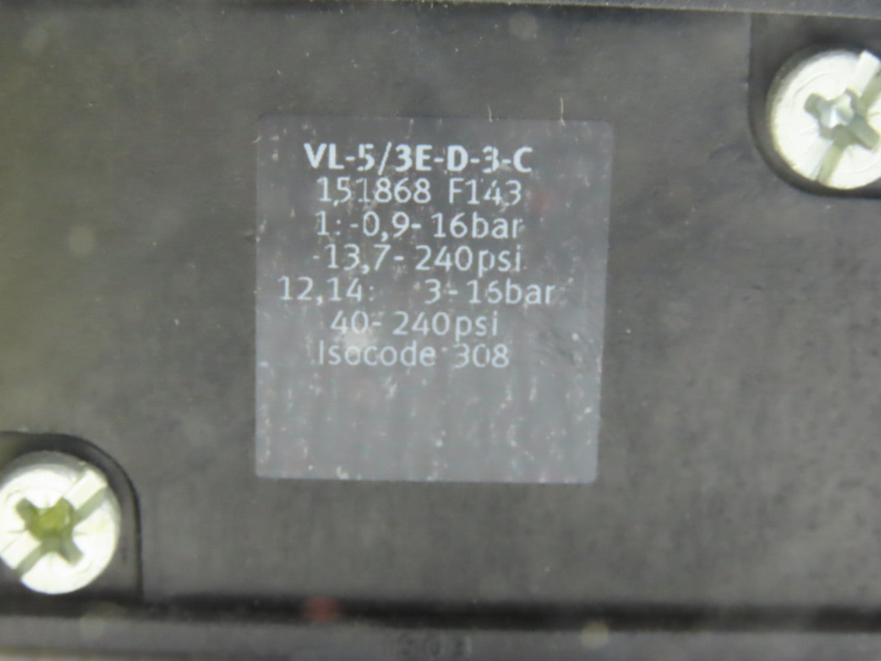 Festo VL-5/3E-D-3-C Pneumatic Valve 5/3 Exhausted