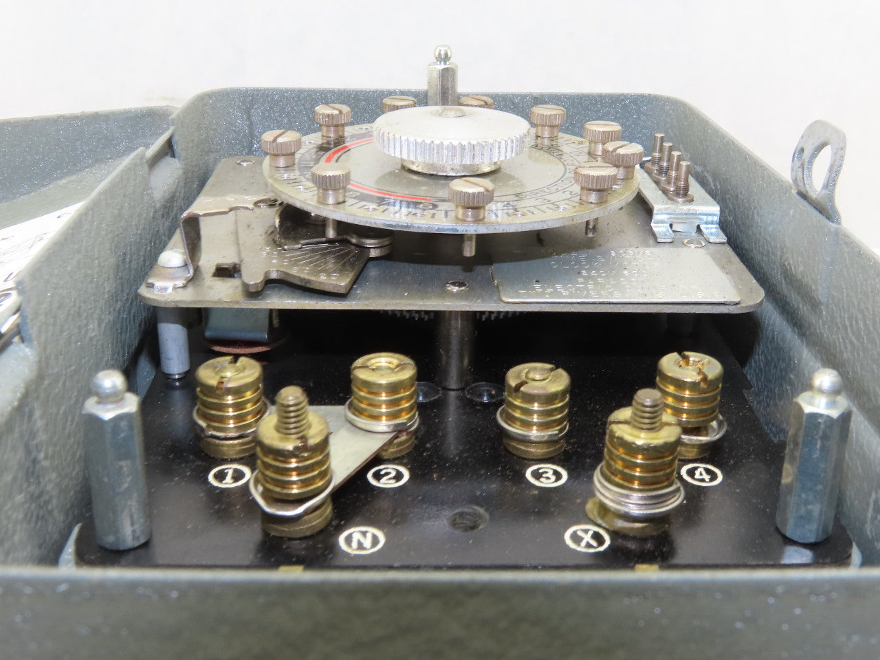 Paragon 306-MB Vintage Time Switch Electric 24 Hr. Timer