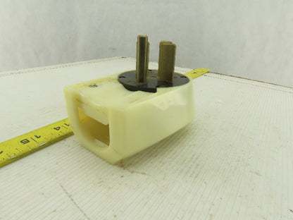 3 Pole 4 Wire 250V 30A Straight Blade Grounding Plug