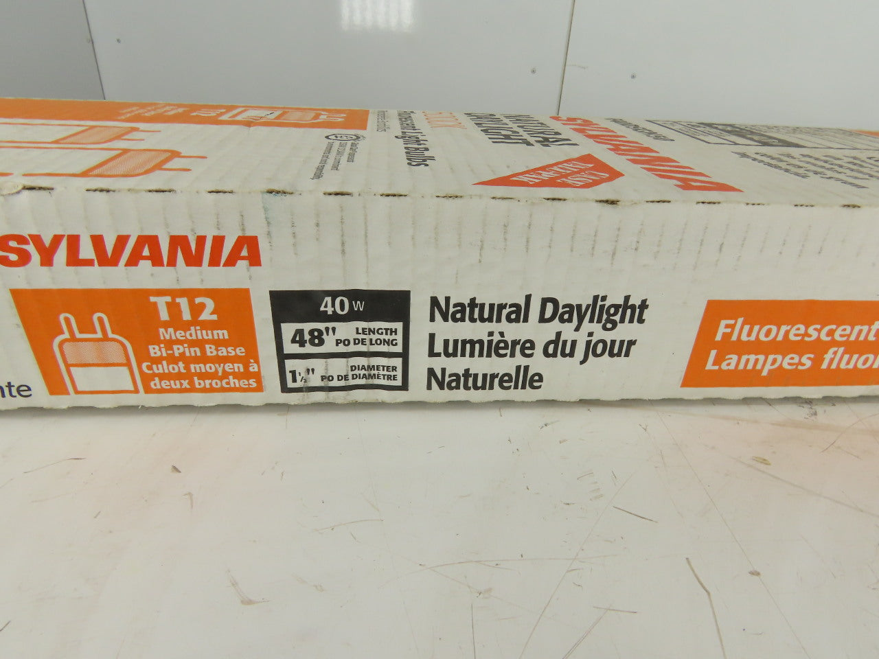 Sylvania F40DSGN50 40W T12 5000k Full Spectrum Fluorescent Light Bulb Lot of 8