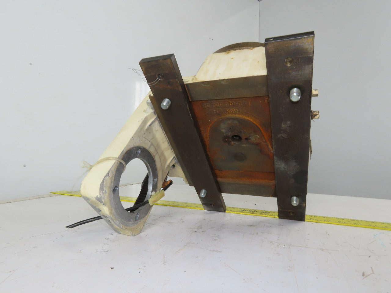 Weiss TC220-06 Rotary Turntable 6 Station No Motor