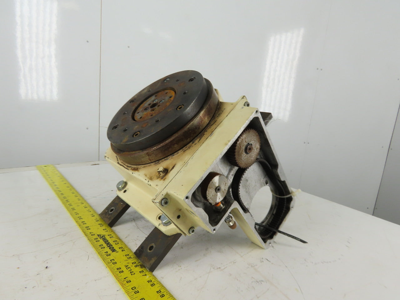 Weiss TC220-06 Rotary Turntable 6 Station No Motor