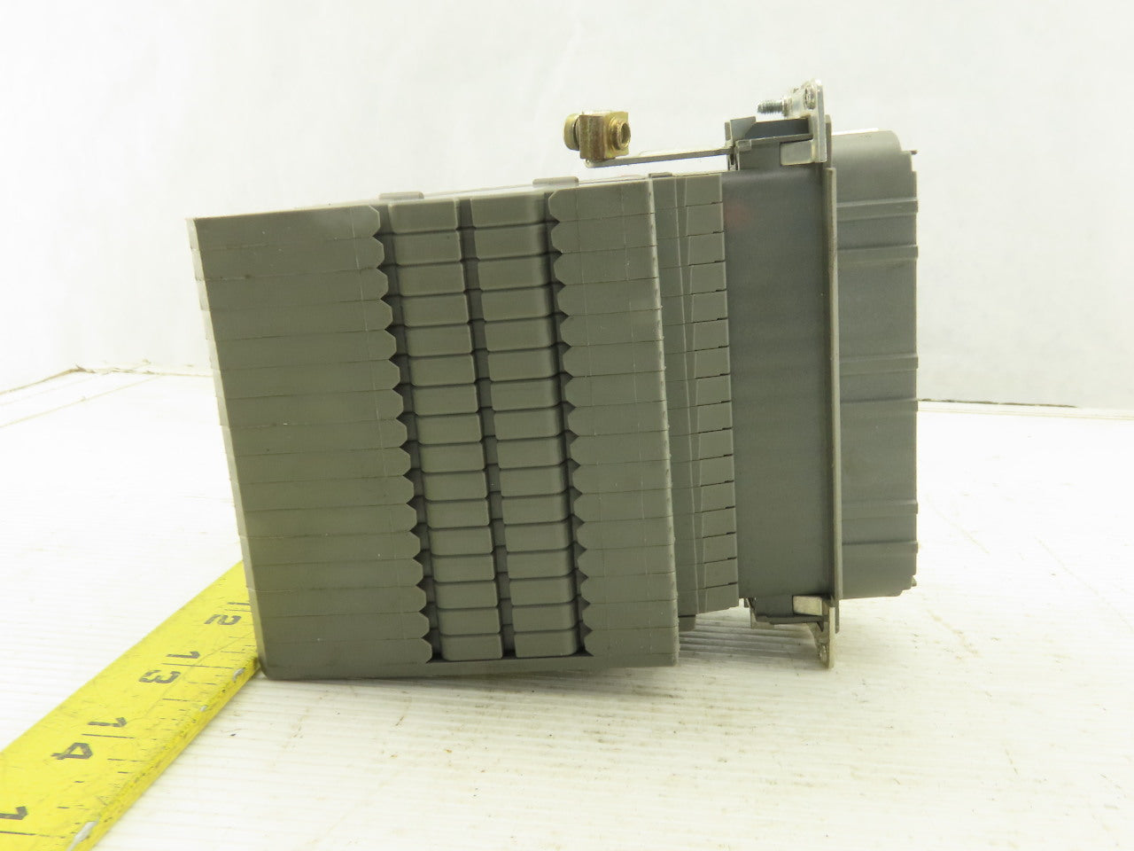 Wieland 73.100.XX53 250V 10A 64 Conductor Multipole Connector