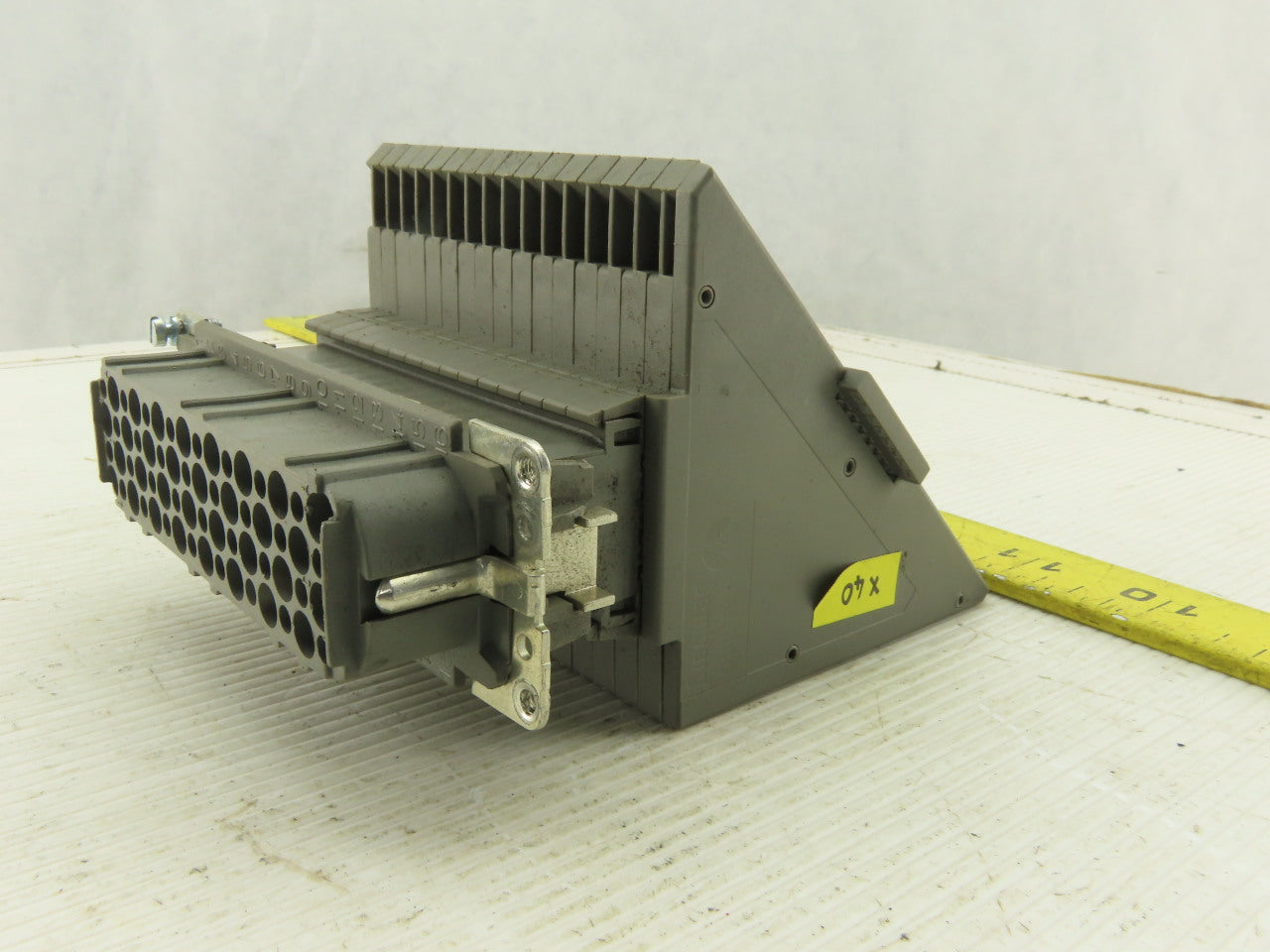 Wieland 73.100.XX53 250V 10A 64 Conductor Multipole Connector