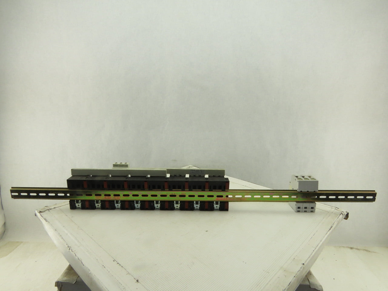 Siemens 3VU1300-1ME00 Din Rail Circuit Breaker 0.4-0.6A And 1-1.6A Trip Lot Of 8