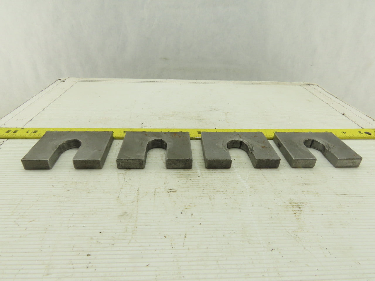 3-1/4" x 2-1/2" Slotted Steel Floor Machine Table Shim 1/2" Thick Lot Of 4