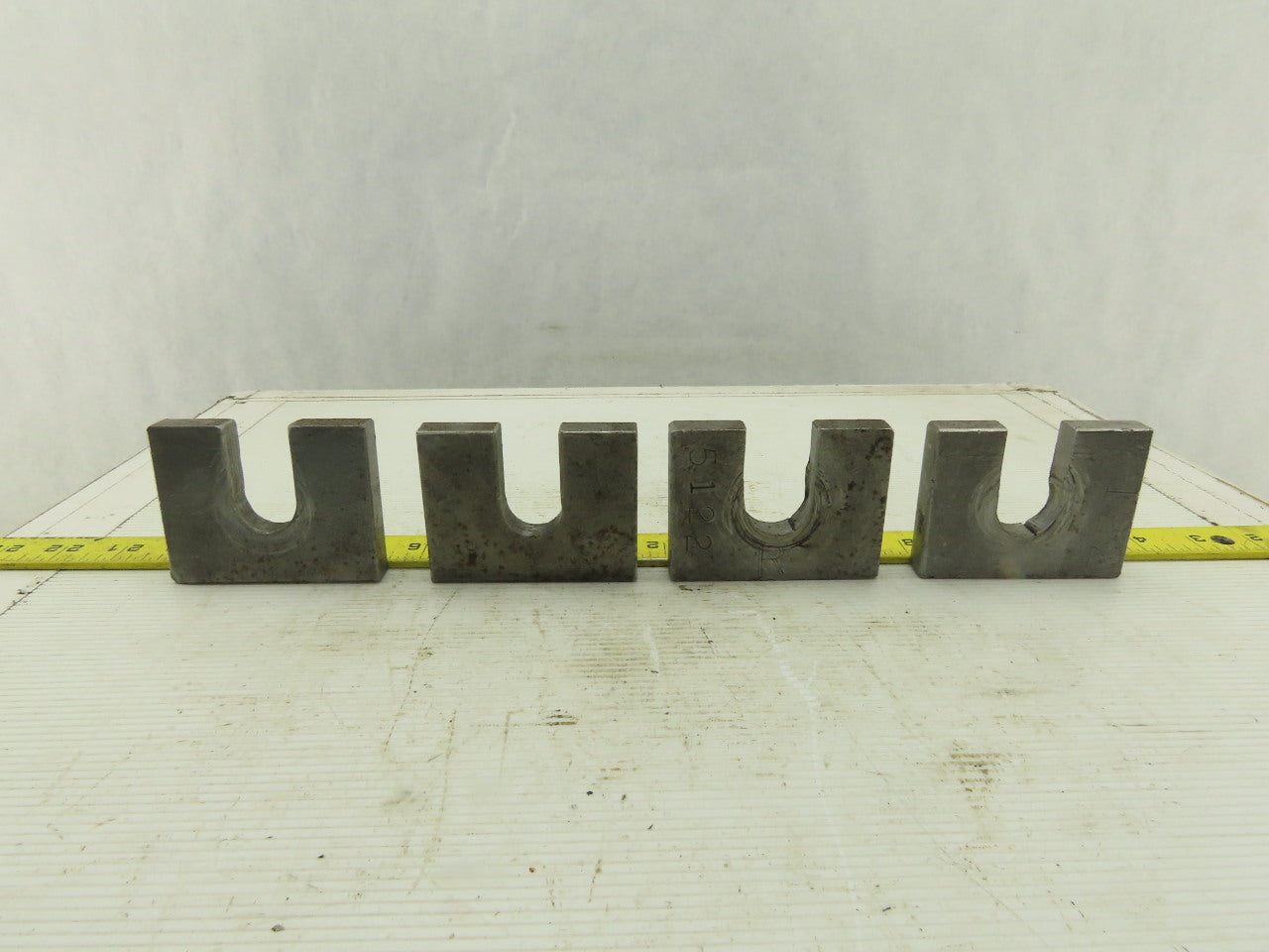 3-1/4" x 2-1/2" Slotted Steel Floor Machine Table Shim 1/2" Thick Lot Of 4